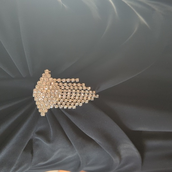 Cachet Gown Black Plunging v neck long Flowy evening gown rhinestone drop Sz 12 - Picture 3 of 9